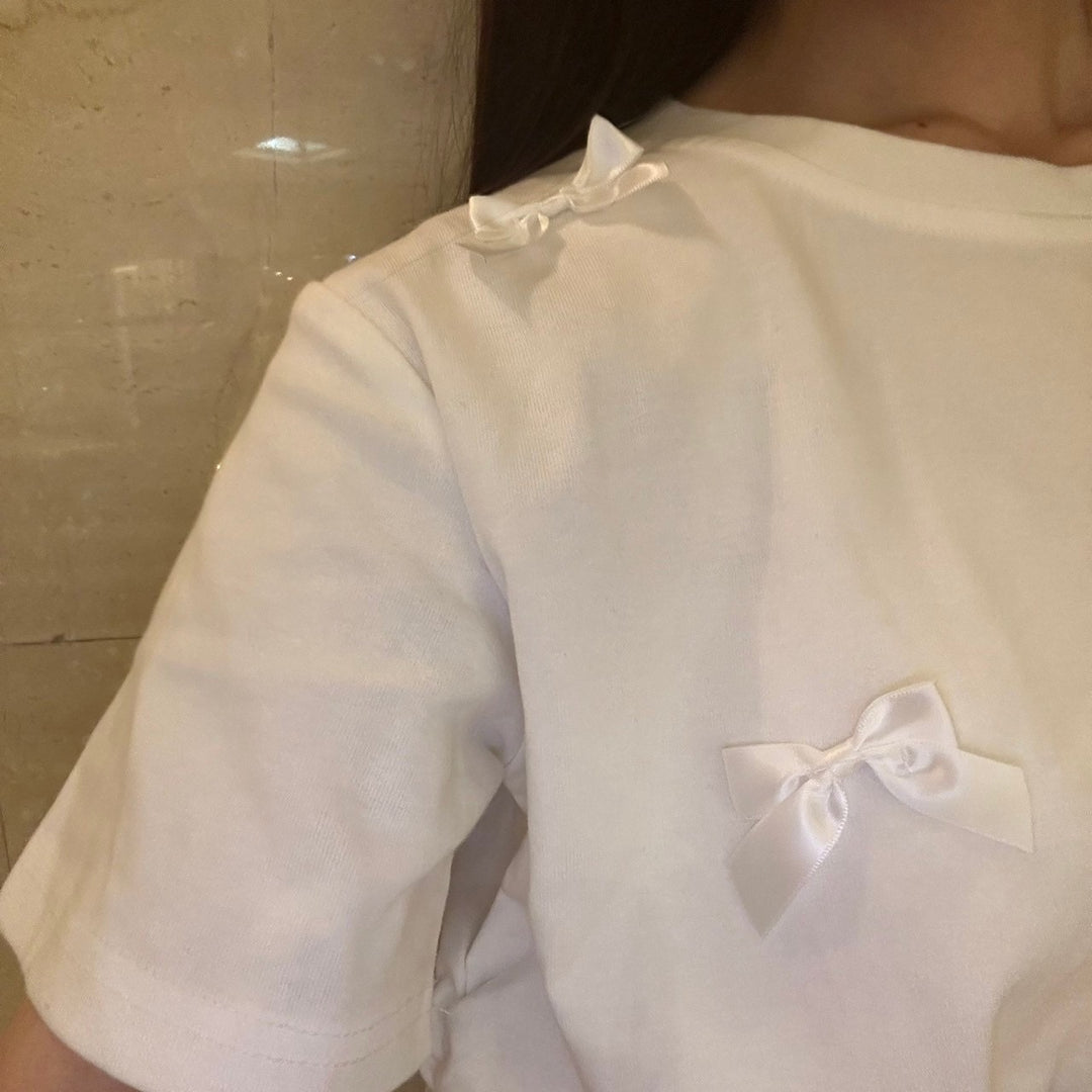 Basic Ribbon T-Shirt・全1色