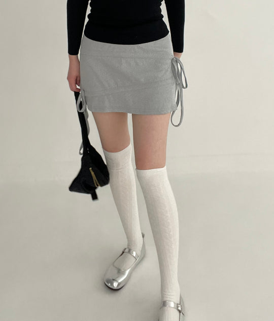 Drawst Ribbon Mini Skirt・全2色