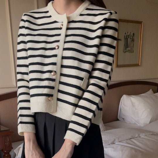 French Border Cardigan・全1色