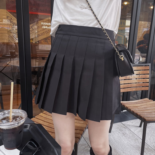 Pleated Black Mini Skirt・全1色