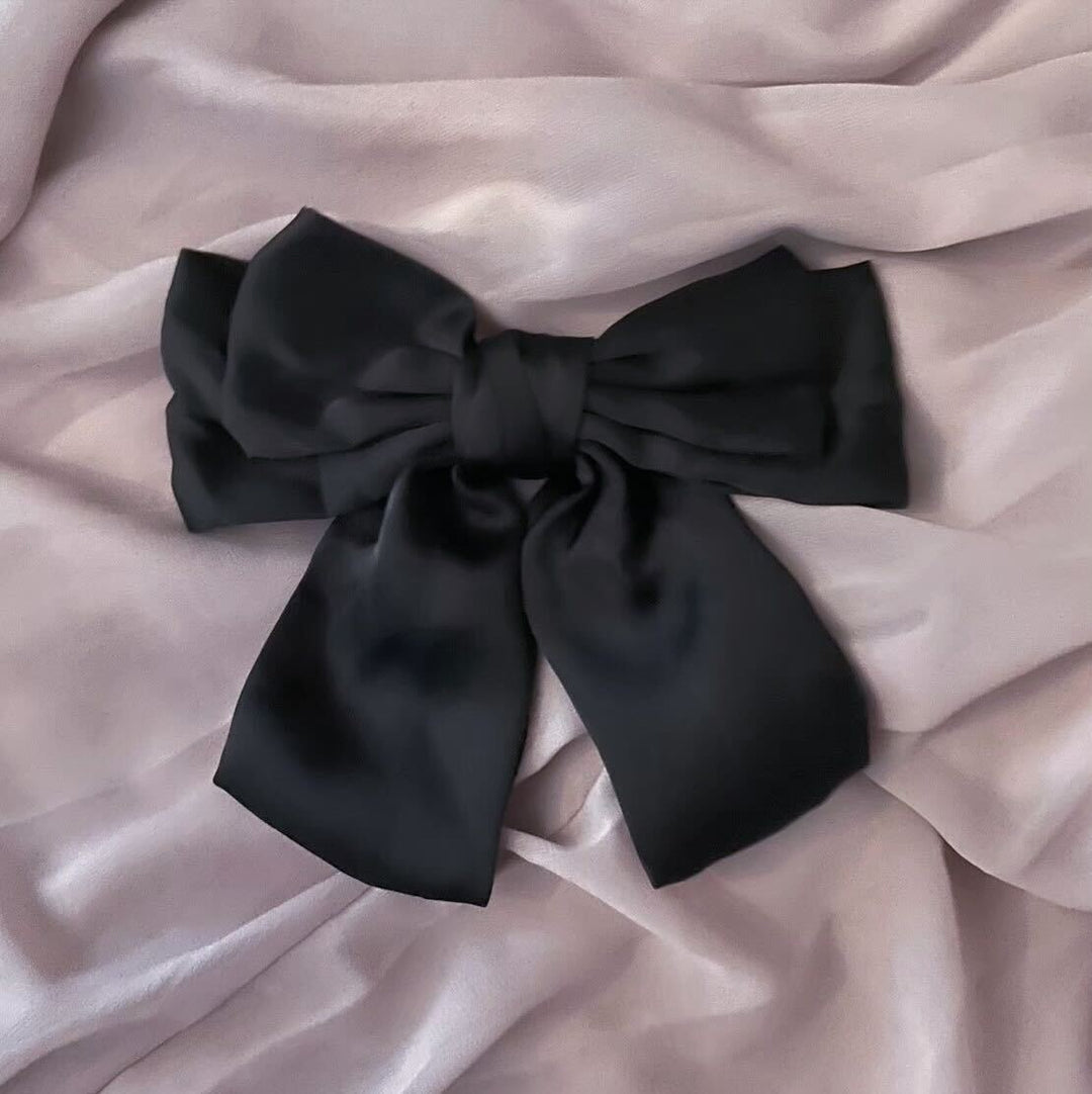 Big ribbon barrette